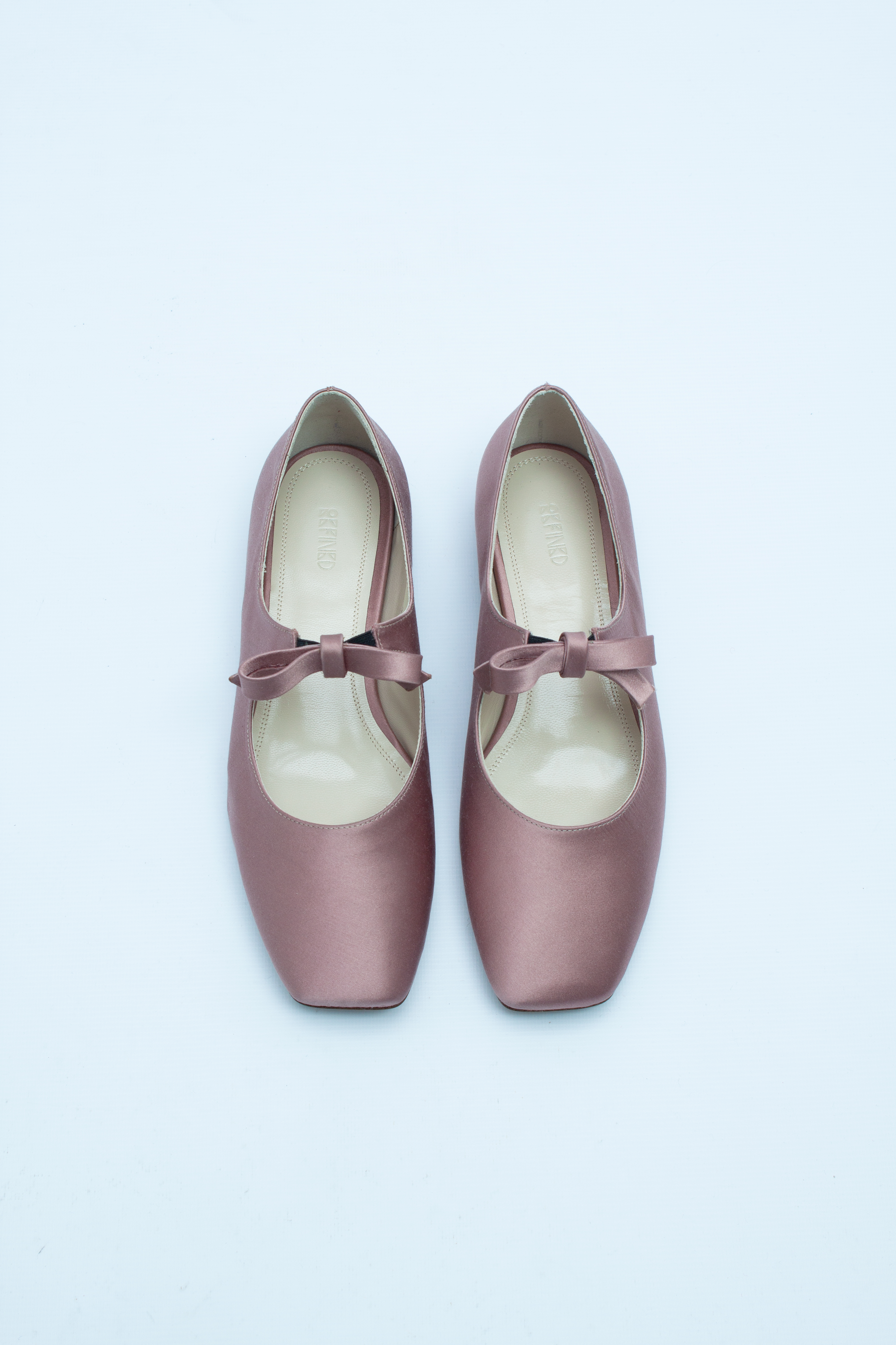 Балетки с квадратным носом с бантами нюдовый атлас, photo 1