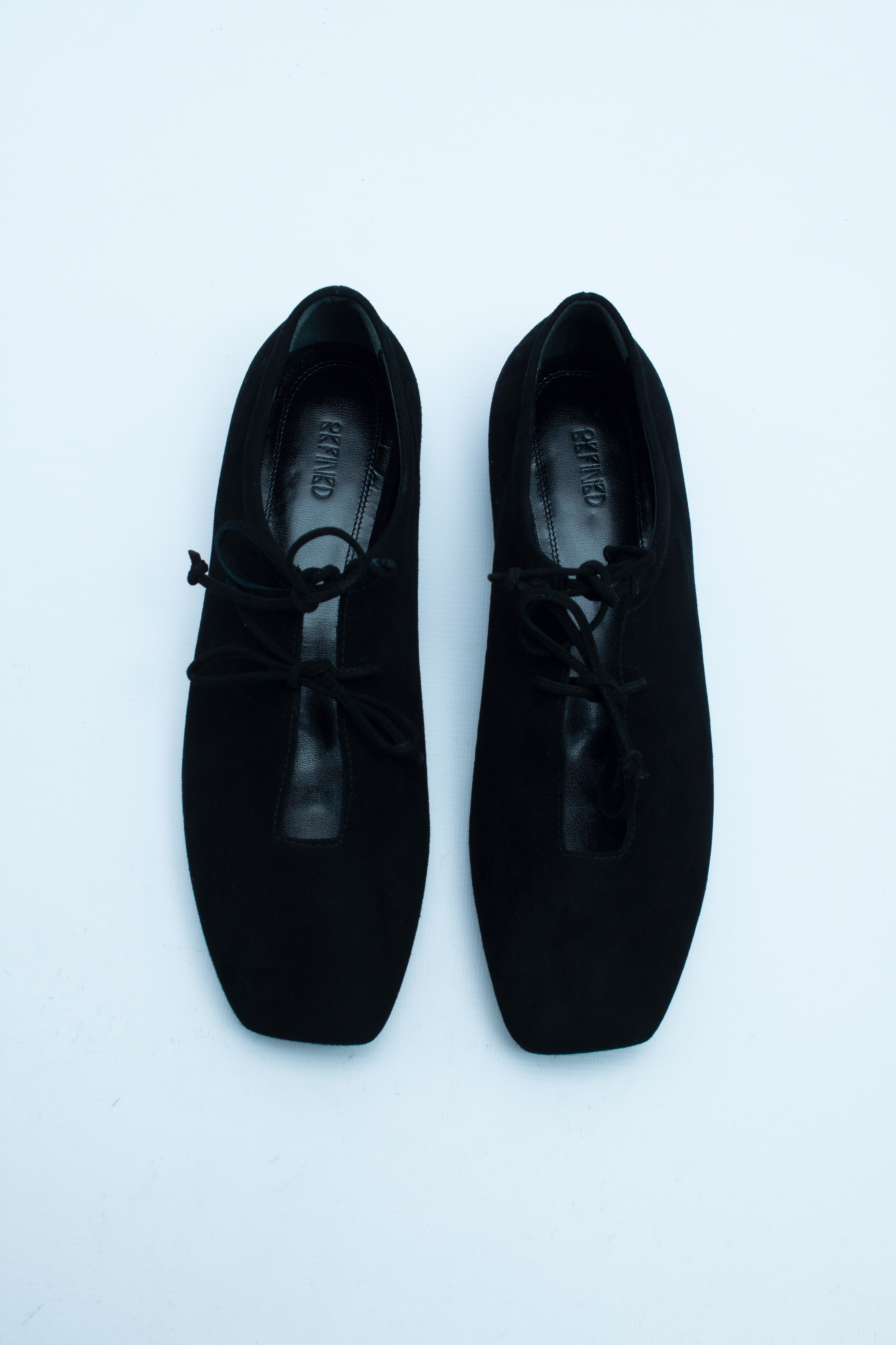 Сандалии с квадратным носом с завязками черная замша, фото 1