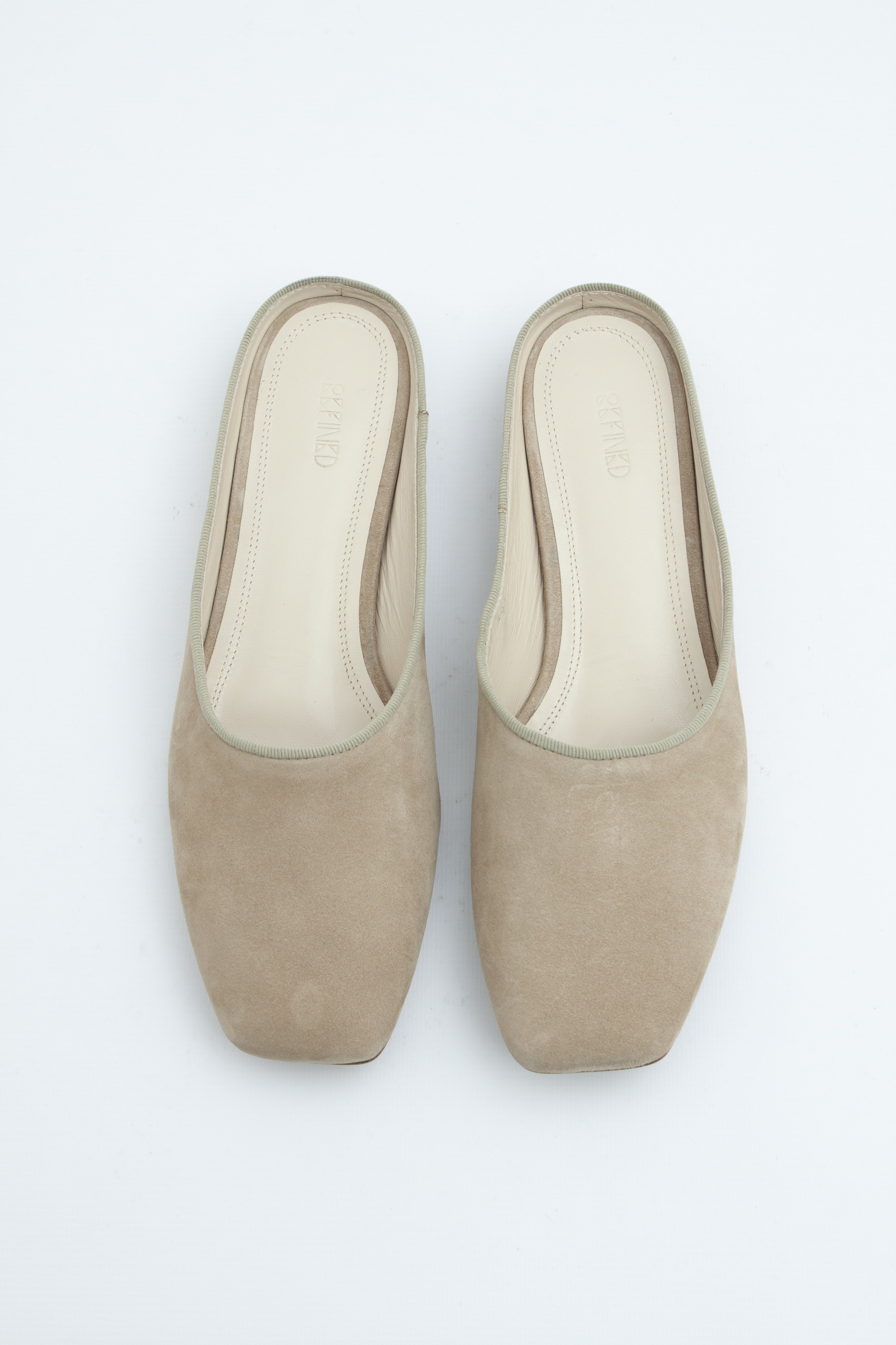 Мюли с квадратным носом с кантом бежевая замша, photo 1