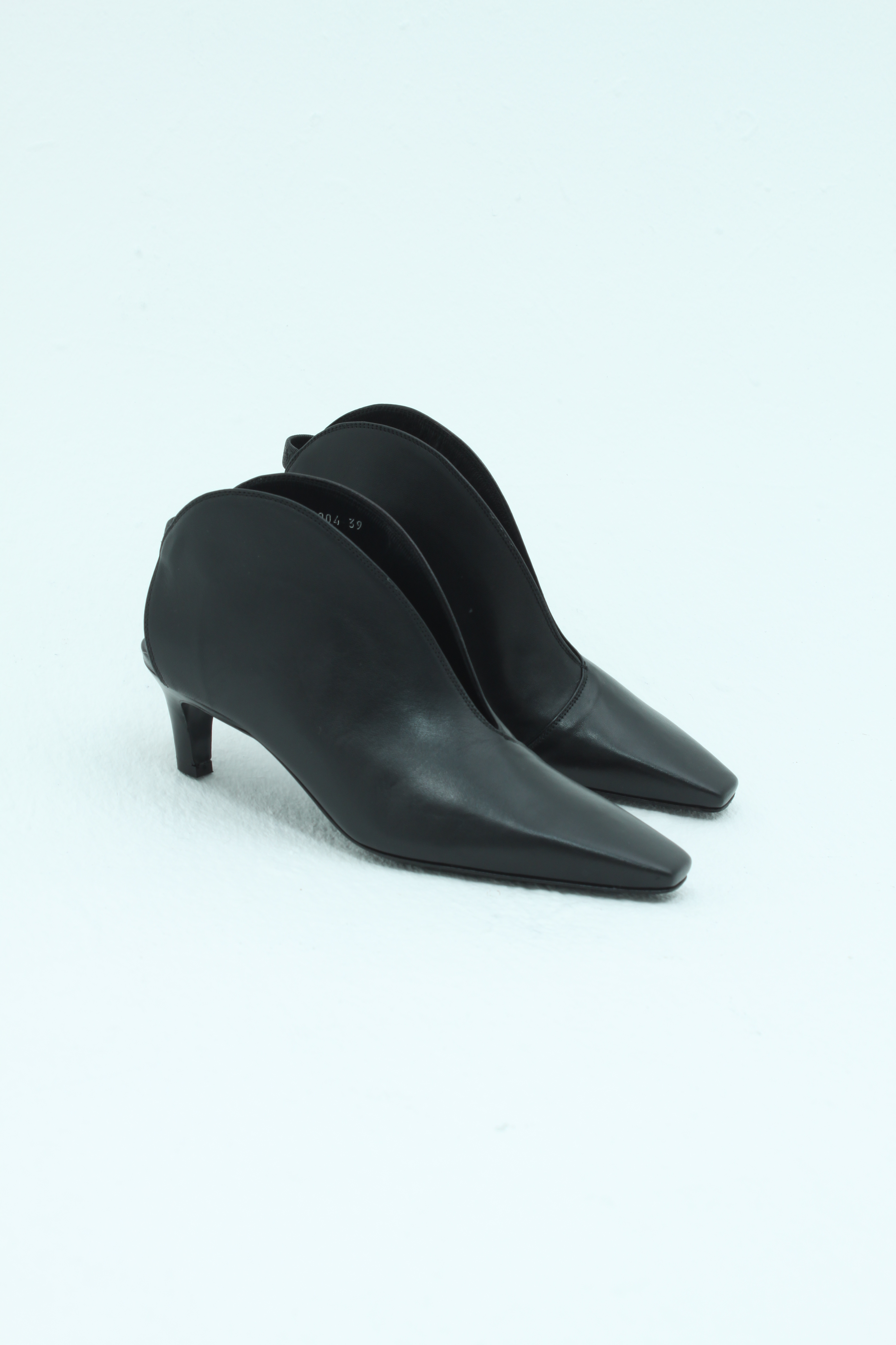 Туфли-ботильоны с вырезом в форме сердца черная кожа кинглисс, photo 2