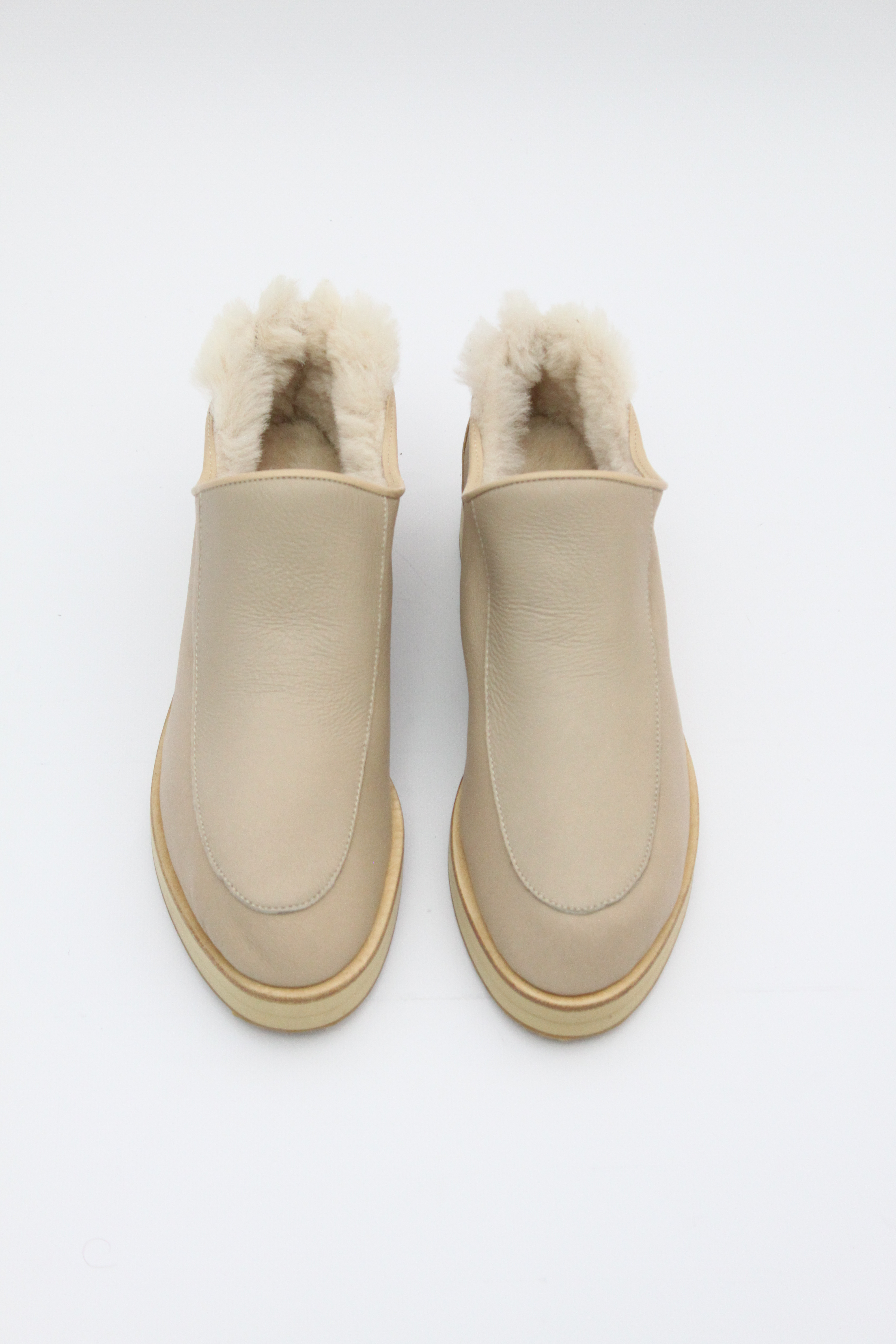 Ботинки из дубленки цвета каппучино, photo 1